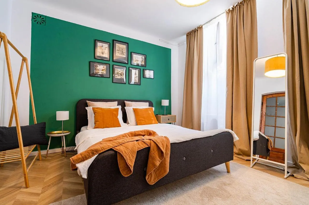 The- Point- 3Br Bright Cloud Daire Bükreş